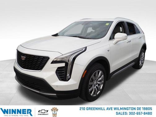 2022 Cadillac XT4 Premium Luxury