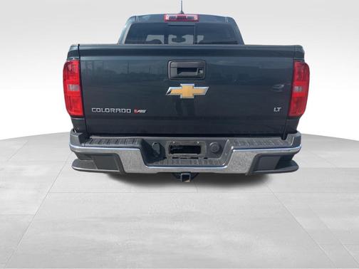 2017 Chevrolet Colorado LT