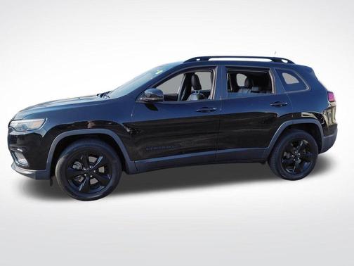 Diamond Black 2019 Jeep Cherokee Latitude Plus