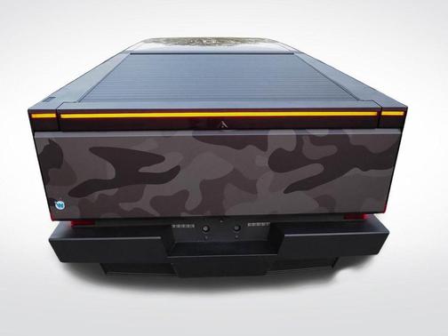 Camouflage 2024 Tesla Cybertruck Cyberbeast