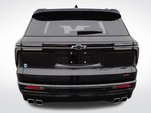 Mosaic Black Metallic 2024 Chevrolet Traverse RS