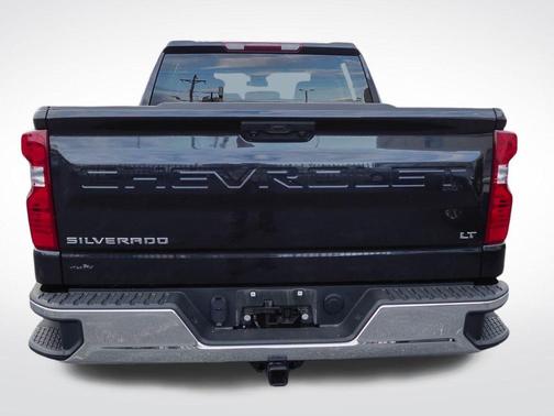 Dark Ash Metallic 2023 Chevrolet Silverado 1500 LT