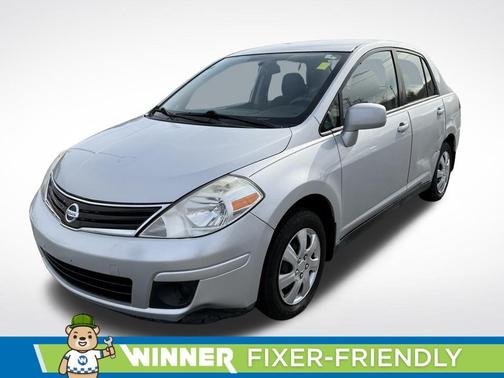 2011 Nissan Versa 1.8 S
