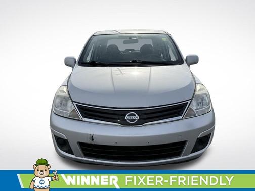 2011 Nissan Versa 1.8 S