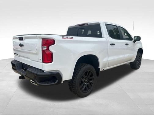 Summit White 2026 Chevrolet Silverado 1500 LT Trail Boss