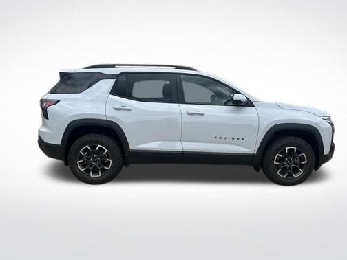 Polar White 2026 Chevrolet Equinox ACTIV