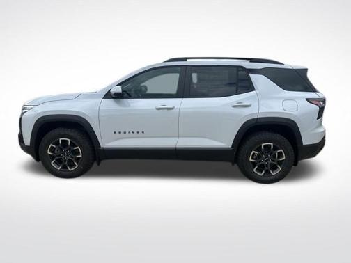 Polar White 2026 Chevrolet Equinox ACTIV