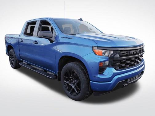 Glacier Blue Metallic 2022 Chevrolet Silverado 1500 Custom