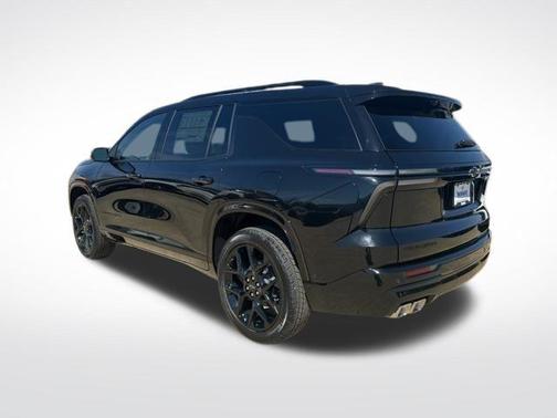 Mosaic Black Metallic 2026 Chevrolet Traverse RS