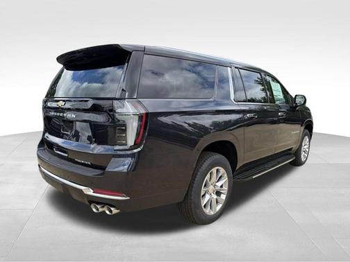 Dark Ash Metallic 2026 Chevrolet Suburban Premier