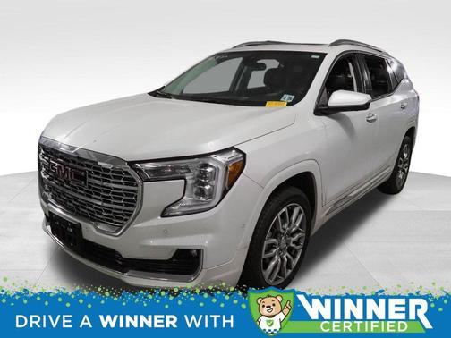 2023 GMC Terrain Denali