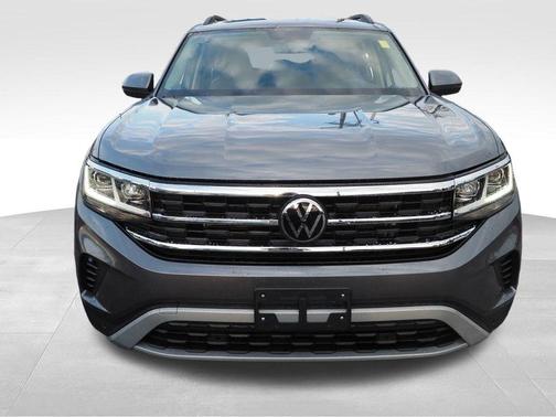2023 Volkswagen Atlas 3.6L SE w/Technology