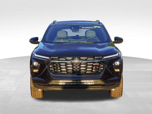 Mosaic Black Metallic 2026 Chevrolet Trax 2RS