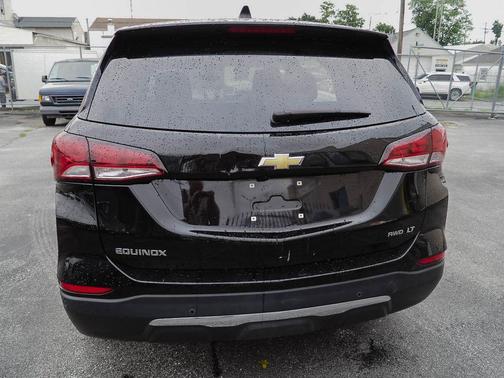 Mosaic Black Metallic 2023 Chevrolet Equinox 1LT
