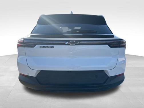 2026 Chevrolet Equinox EV LT 1