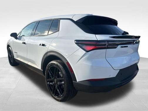 2026 Chevrolet Equinox EV LT 1