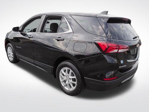 Mosaic Black Metallic 2022 Chevrolet Equinox 1LT