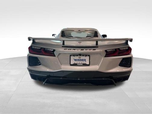 2026 Chevrolet Corvette Stingray w/2LT