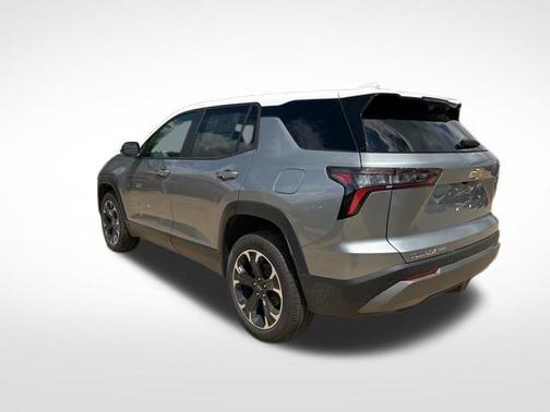 Sterling Gray Metallic 2026 Chevrolet Equinox LT