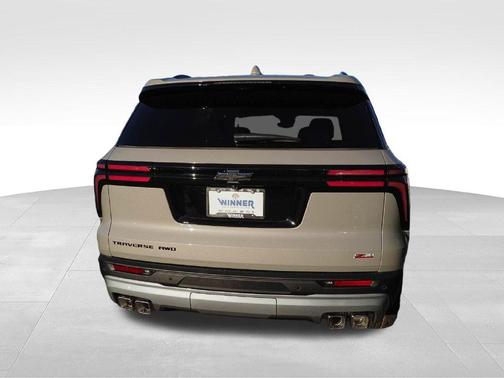 Sandstone Gray 2027 Chevrolet Traverse Z71