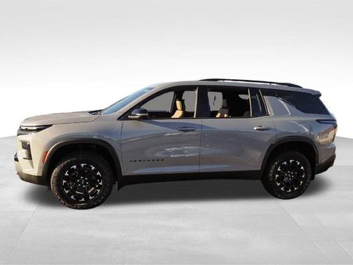 Sandstone Gray 2027 Chevrolet Traverse Z71