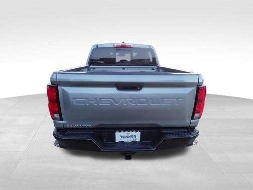 Sterling Gray Metallic 2026 Chevrolet Colorado Z71