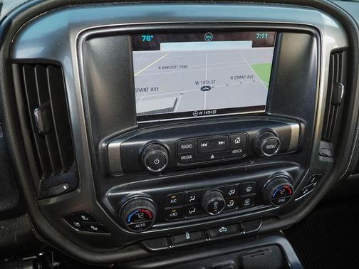 Deep Ocean Blue Metallic 2018 Chevrolet Silverado 1500 LTZ
