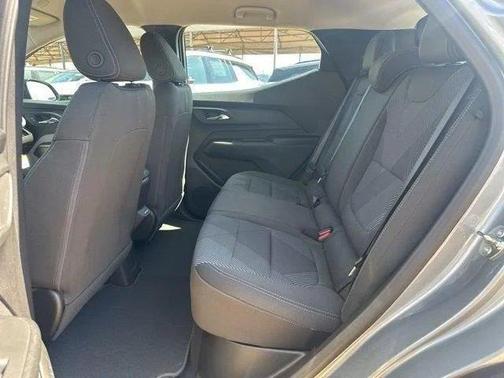 Sterling Gray Metallic 2027 Chevrolet Bolt LT