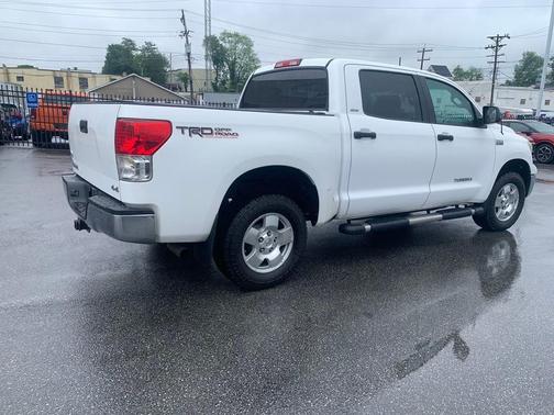 2010 Toyota Tundra Grade