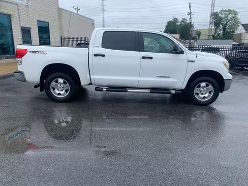 2010 Toyota Tundra Grade