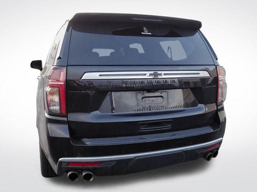 Black 2023 Chevrolet Suburban High Country