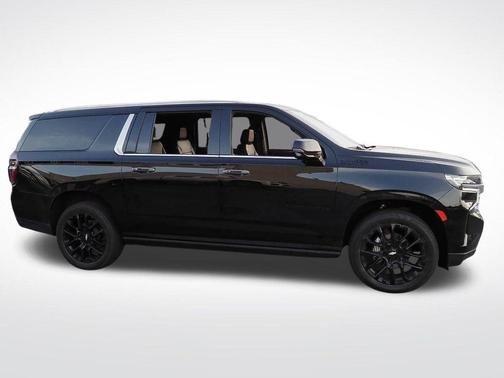 Black 2023 Chevrolet Suburban High Country