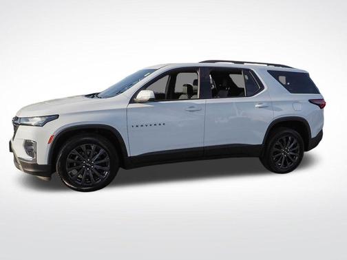 Summit White 2023 Chevrolet Traverse RS