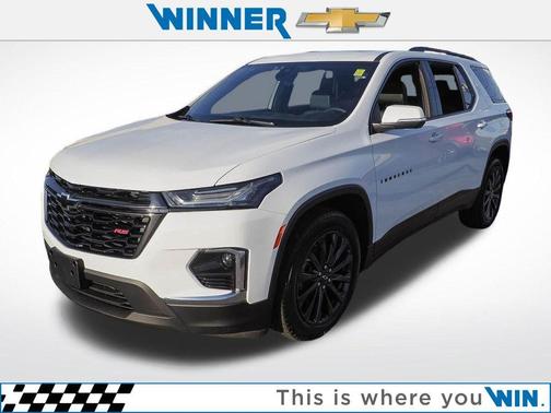 Summit White 2023 Chevrolet Traverse RS