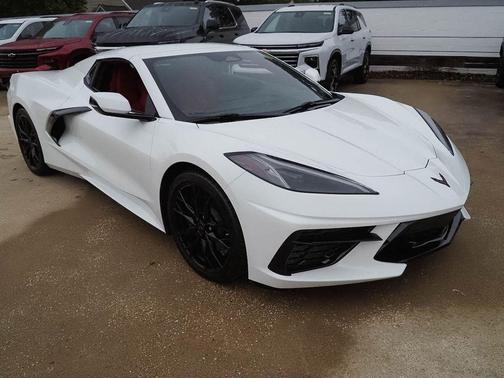 Arctic White 2025 Chevrolet Corvette Stingray w/1LT