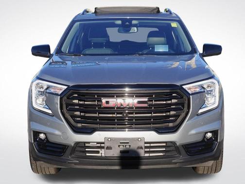Sterling 2023 GMC Terrain SLT
