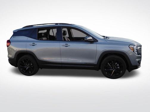 Sterling 2023 GMC Terrain SLT