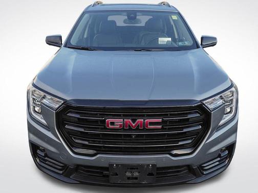 Sterling 2023 GMC Terrain SLT