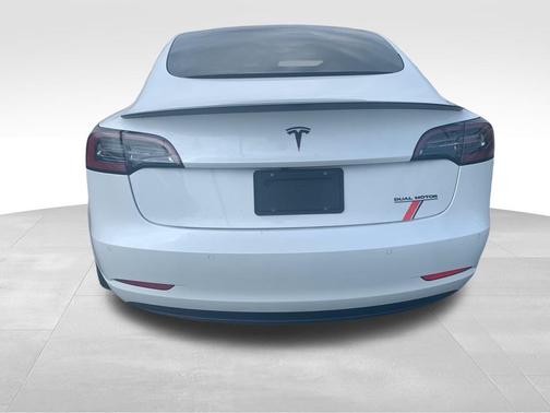 2021 Tesla Model 3 Performance