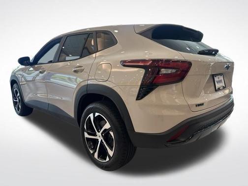 White Sand 2026 Chevrolet Trax 1RS