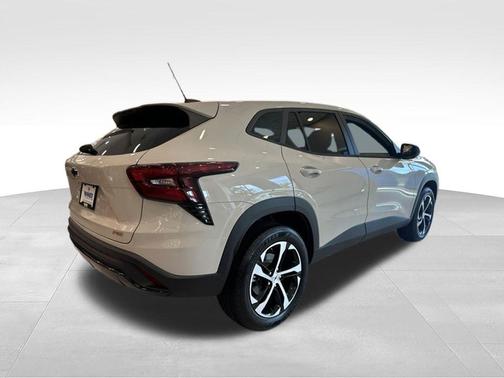 White Sand 2026 Chevrolet Trax 1RS