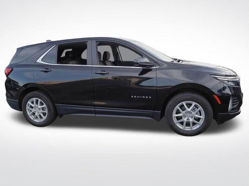 Mosaic Black Metallic 2023 Chevrolet Equinox 1LT