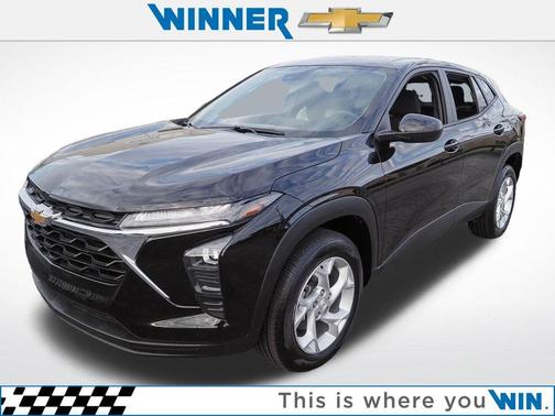 Mosaic Black Metallic 2024 Chevrolet Trax LS