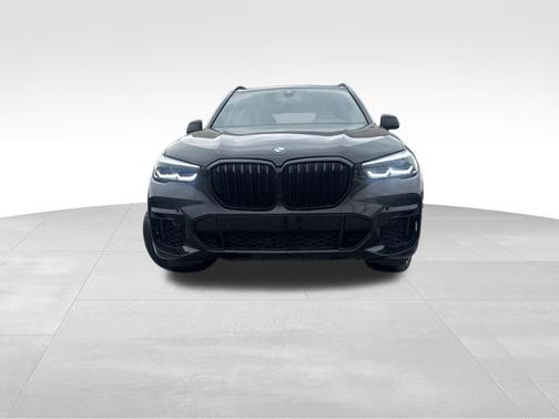 2023 BMW X5 M50i