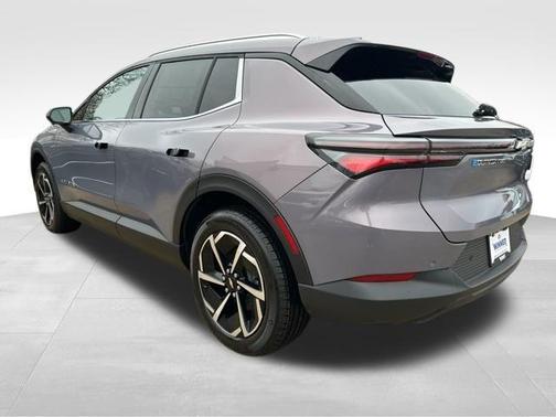 2026 Chevrolet Equinox EV LT 2