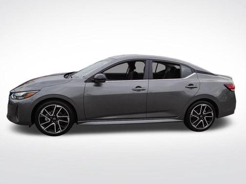 Gun Metallic 2025 Nissan Sentra SR