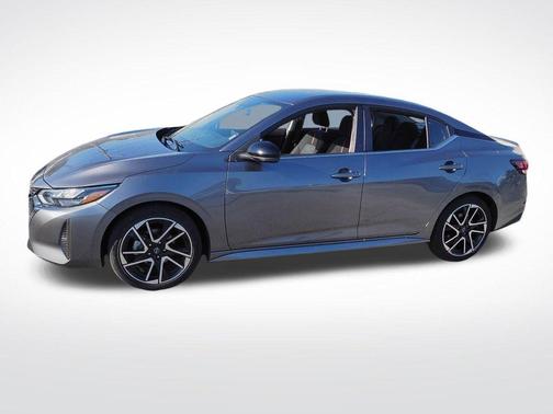 Gun Metallic 2025 Nissan Sentra SR