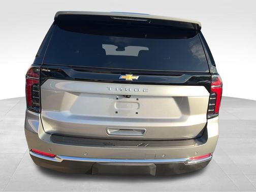 2025 Chevrolet Tahoe LS
