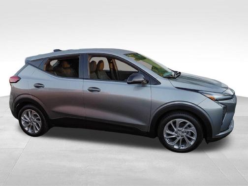 Sterling Gray Metallic 2027 Chevrolet Bolt LT