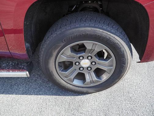 Siren Red Tintcoat 2016 Chevrolet Suburban LT